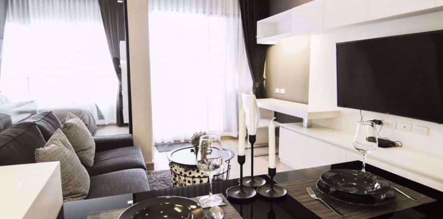 Condominio de 1 dormitorio en Khlong San, Bangkok, Tailandia № 76401