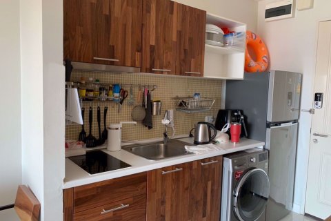 Condominio de 2 dormitorios en Ratchathewi, Bangkok, Tailandia № 76400 - foto 7