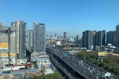 Condominio de 2 dormitorios en Ratchathewi, Bangkok, Tailandia № 76400 - foto 24