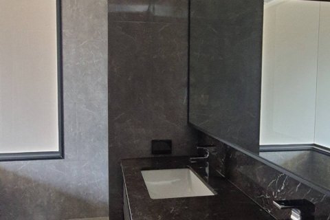 Condominio de 2 dormitorios en Bangkok, Tailandia № 83004 - foto 11