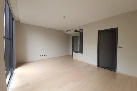 Condominio de 2 dormitorios en Bangkok, Tailandia № 83004 - foto 9