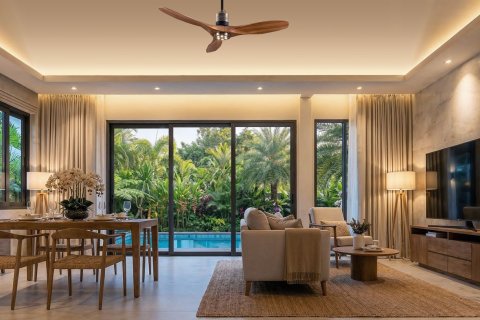 Villa in Bang Tao, Thailand 2 bedrooms № 73354