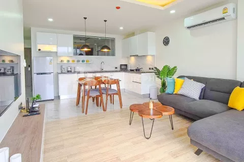 Condominio de 2 dormitorios en Nai Harn Beach, Tailandia № 131085 - foto 2