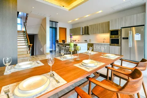 Local comercial 1 m2 en Patong, Tailandia № 131082 - foto 6