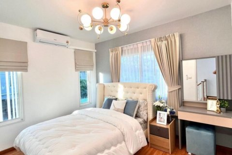 Haus in Pattaya, Thailand 3 Schlafzimmer № 126934 - Foto 9