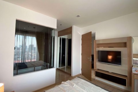 Condo in Khlong Toei, Bangkok, Thailand, 1 bedroom  № 76415 - photo 8