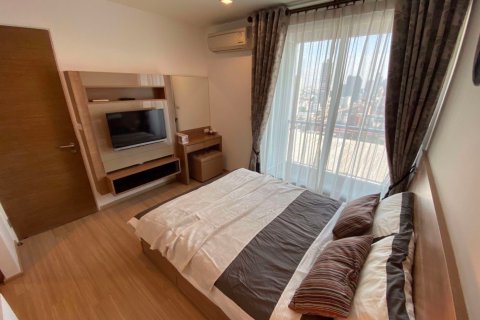 Condo in Khlong Toei, Bangkok, Thailand, 1 bedroom  № 76415 - photo 10
