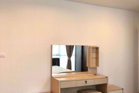 Condominio de 2 dormitorios en Sathon, Bangkok, Tailandia № 76410 - foto 2