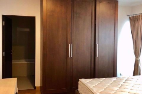 Condominio de 2 dormitorios en Sathon, Bangkok, Tailandia № 76410 - foto 3