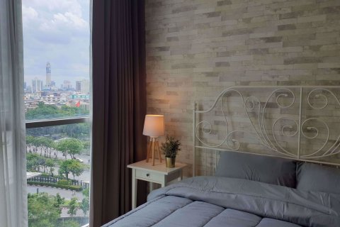 Condominio de 2 dormitorios en Huai Khwang, Bangkok, Tailandia № 76409 - foto 10