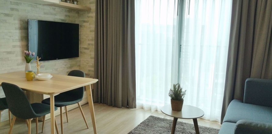 Condominio de 2 dormitorios en Huai Khwang, Bangkok, Tailandia № 76409