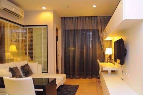 Condo in Khlong San, Bangkok, Thailand, 1 bedroom  № 76411 - photo 3
