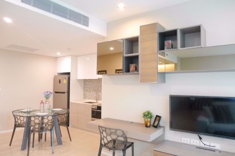 Condominio de 1 dormitorio en Watthana, Bangkok, Tailandia № 76412 - foto 4