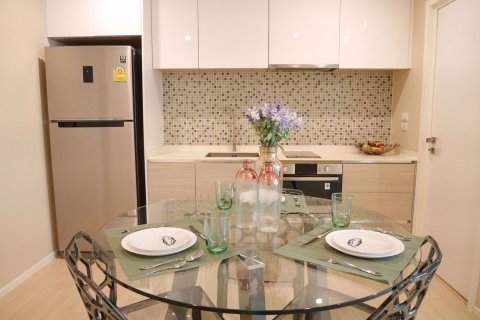 Condominio de 1 dormitorio en Watthana, Bangkok, Tailandia № 76412 - foto 7