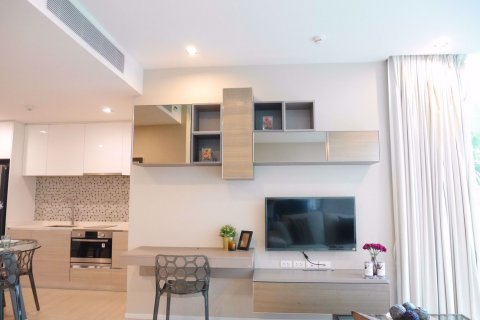 Condominio de 1 dormitorio en Watthana, Bangkok, Tailandia № 76412 - foto 2