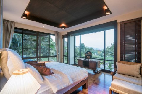 Casa de 4 dormitorios en Hua Hin, Tailandia № 125305 - foto 15