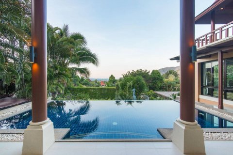 Casa de 4 dormitorios en Hua Hin, Tailandia № 125305 - foto 4