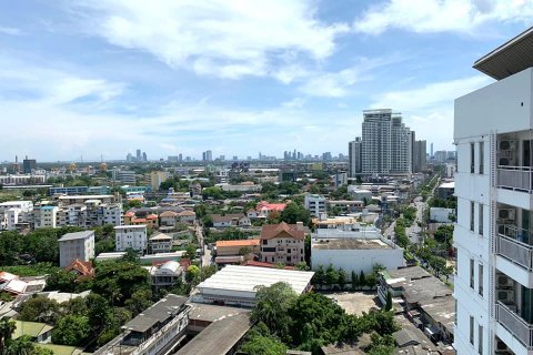 Condo à Phra Khanong, Bangkok, Thaïlande, 2 chambres  № 143727 - photo 5