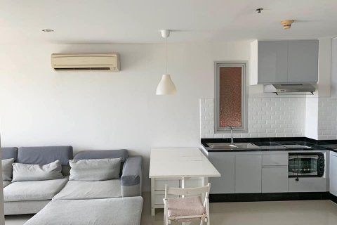 Condo à Phra Khanong, Bangkok, Thaïlande, 2 chambres  № 143727 - photo 6
