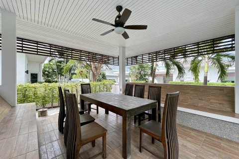 Casa de 3 dormitorios en Hua Hin, Tailandia № 125289 - foto 10