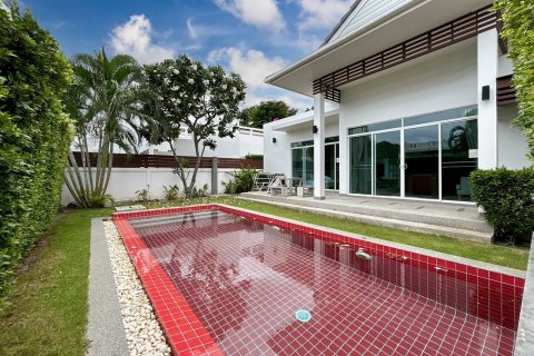 Casa de 3 dormitorios en Hua Hin, Tailandia № 125290 - foto 2
