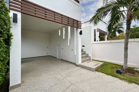 Casa de 3 dormitorios en Hua Hin, Tailandia № 125290 - foto 7