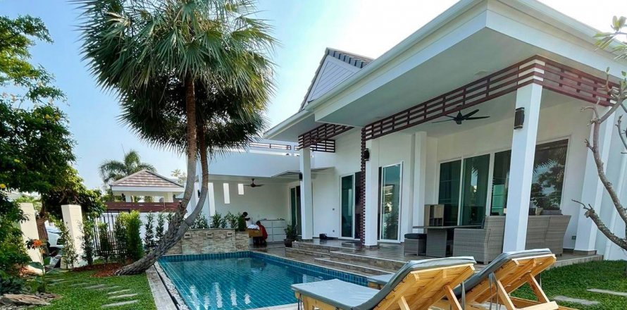 Casa de 3 dormitorios en Hua Hin, Tailandia № 125288