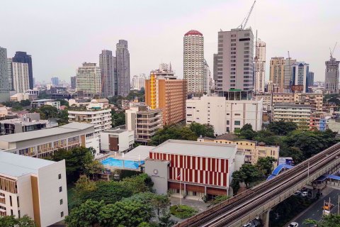 Dúplex de 2 dormitorios en Khlong Toei, Bangkok, Tailandia № 77014 - foto 12