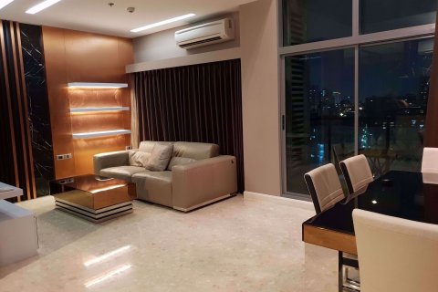 Dúplex de 2 dormitorios en Khlong Toei, Bangkok, Tailandia № 77014 - foto 2