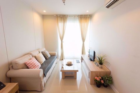 Condominio de 1 dormitorio en Ratchathewi, Bangkok, Tailandia № 77010