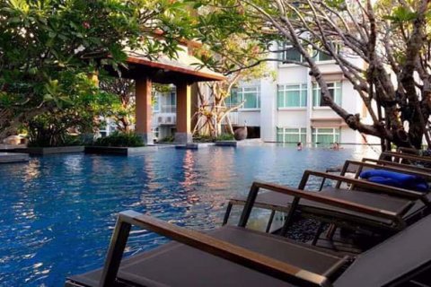 Condominio de 1 dormitorio en Ratchathewi, Bangkok, Tailandia № 77010 - foto 13