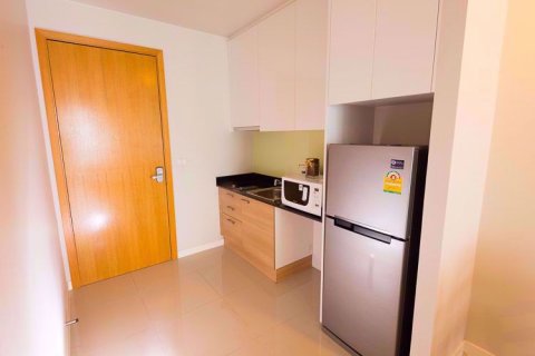 Condominio de 1 dormitorio en Ratchathewi, Bangkok, Tailandia № 77010 - foto 5