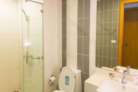 Condominio de 1 dormitorio en Ratchathewi, Bangkok, Tailandia № 77010 - foto 10