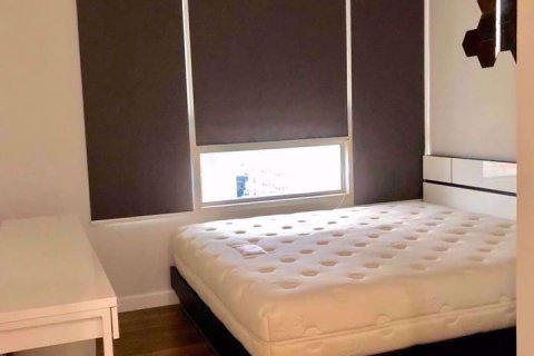Condominio de 1 dormitorio en Watthana, Bangkok, Tailandia № 77012 - foto 5