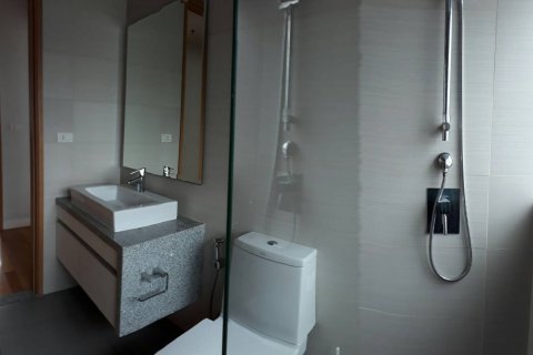 Condominio de 3 dormitorios en Bangkok, Tailandia № 144183 - foto 15