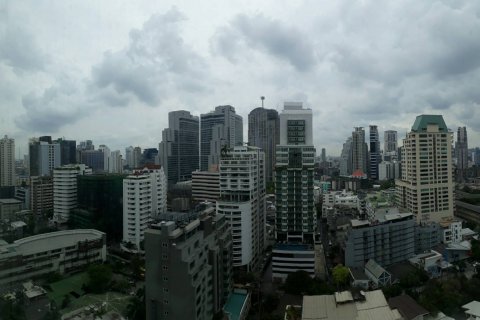 Condominio de 3 dormitorios en Bangkok, Tailandia № 144183 - foto 17