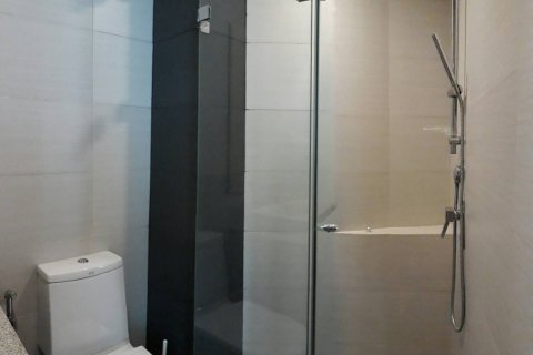 Condominio de 3 dormitorios en Bangkok, Tailandia № 144183 - foto 14