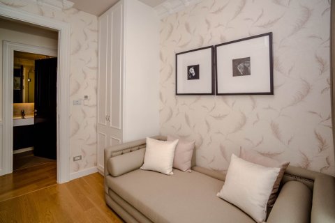Condominio de 3 dormitorios en Bangkok, Tailandia № 144181 - foto 14