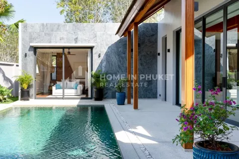 Casa de 3 dormitorios en Phuket, Tailandia № 131079 - foto 3