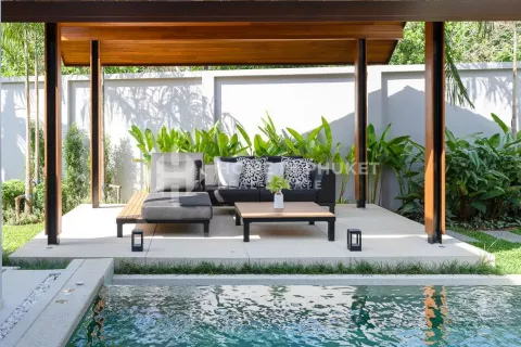 Casa de 3 dormitorios en Phuket, Tailandia № 131079 - foto 23