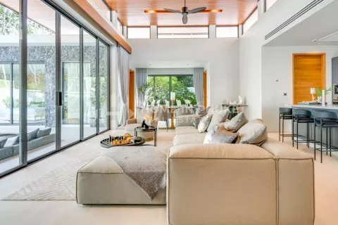 Casa de 3 dormitorios en Phuket, Tailandia № 131077 - foto 4