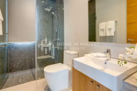 Casa de 3 dormitorios en Phuket, Tailandia № 131077 - foto 17