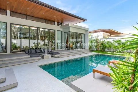 Casa de 3 dormitorios en Phuket, Tailandia № 131077 - foto 3