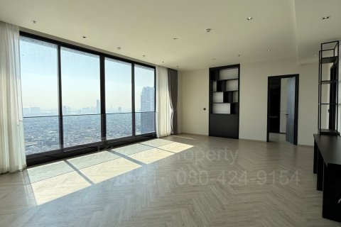 คอนโดมิเนียมในคลองสาน, กรุงเทพฯ, ประเทศไทย, 3 ห้องนอน № 123929 - รูปถ่าย 17