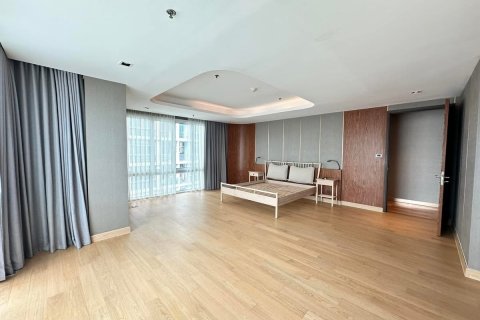 คอนโดมิเนียมในคลองเตย, กรุงเทพฯ, ประเทศไทย, 5 ห้องนอน № 123923 - รูปถ่าย 7