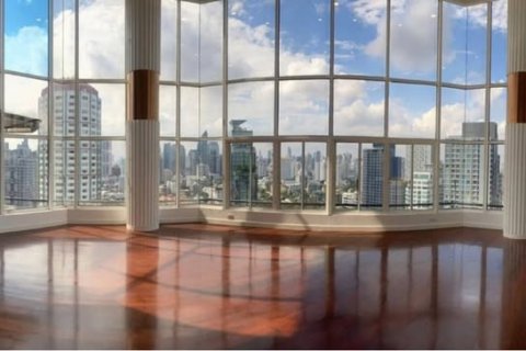 Condominio de 5 dormitorios en Watthana, Bangkok, Tailandia № 123925 - foto 14