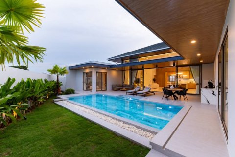 Chalet de 3 dormitorios en Hua Hin, Tailandia № 119768 - foto 2