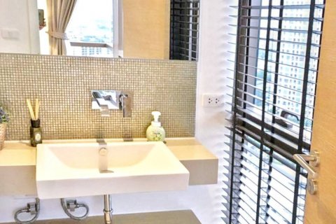 Condominio de 2 dormitorios en Bangkok, Tailandia № 119767 - foto 8