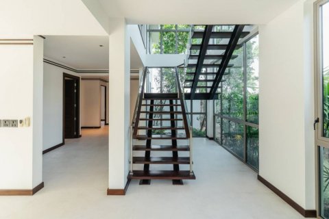 Chalet de 5 dormitorios en Phuket, Tailandia № 119772 - foto 10
