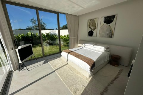 Chalet de 5 dormitorios en Layan Beach, Tailandia № 70384 - foto 18